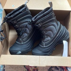 Boys The North Face boots